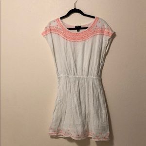 GAP Dresses - GAP White Dress with Flower Embroidery GAP Dresses - GAP White Dress with Flower Embroidery